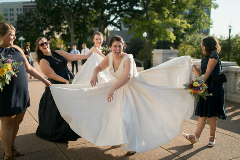 fun-bride-natural-off-beat-bride-candid-wedding-capital